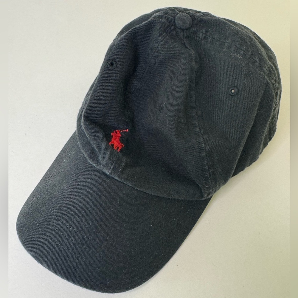 POLO RALPH LAUREN BLACK HAT WITH RED LOGO. DAD HAT/BASEBALL CAP. 100% GENUINE